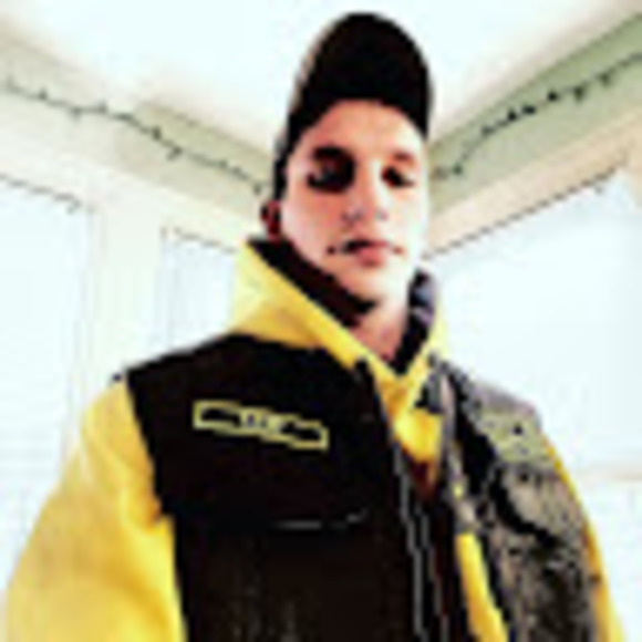 Meet your Posher, Zaq - Picture 1 of 1